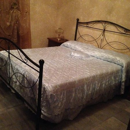 Casa Vacanza "Marina San Giuseppe" Apartment Ventimiglia Bagian luar foto