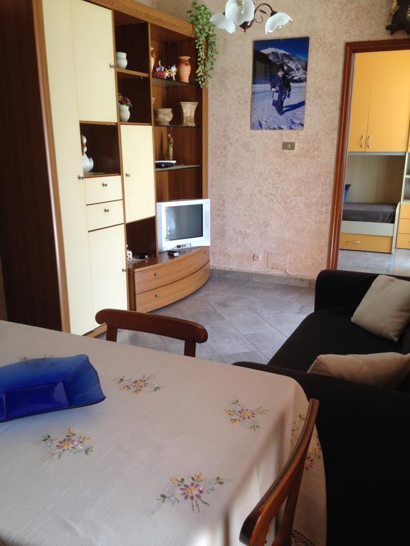 Casa Vacanza "Marina San Giuseppe" Apartment Ventimiglia Bagian luar foto
