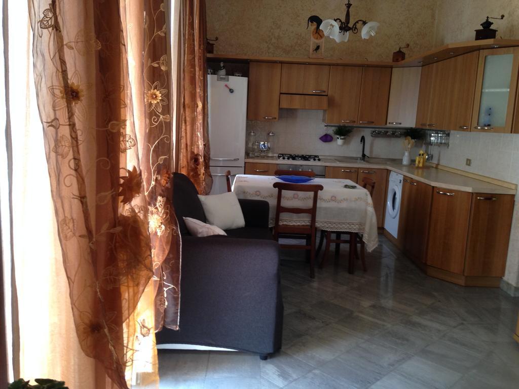 Casa Vacanza "Marina San Giuseppe" Apartment Ventimiglia Bagian luar foto